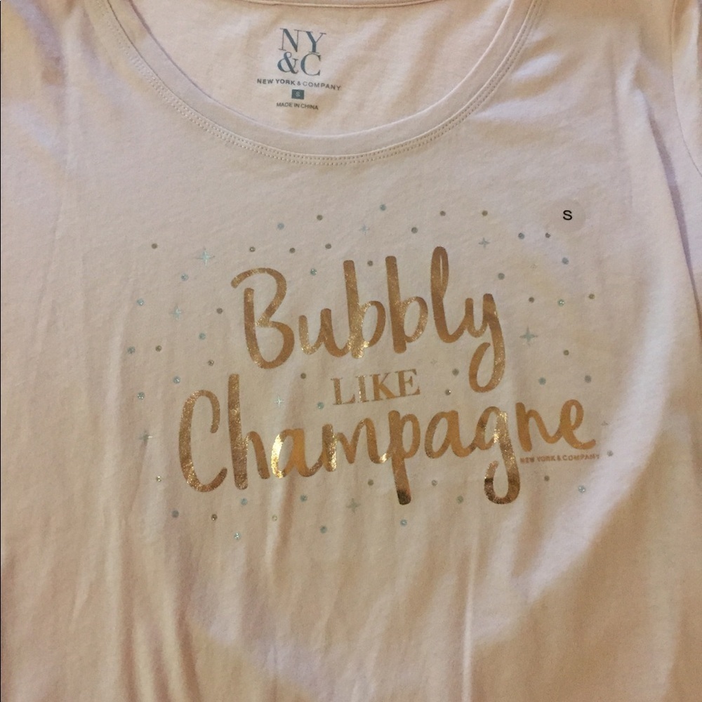 Blush Colored Tshirt Size Small - Picture 4 of 4